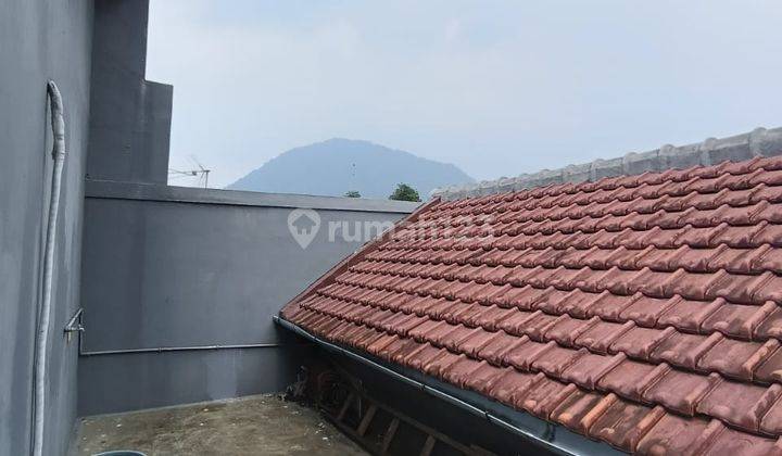 DISEWA RUMAH 2LT SEMIFURNISH SIAPHUNI NYAMAN DKET AEONMALL SSR827 2