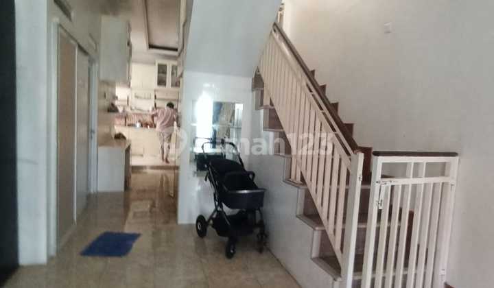 DISEWA RUMAH TAHUNAN MEWAH 3 LANTAI HARGA NEGO FURNIS SENTUL CITY 2