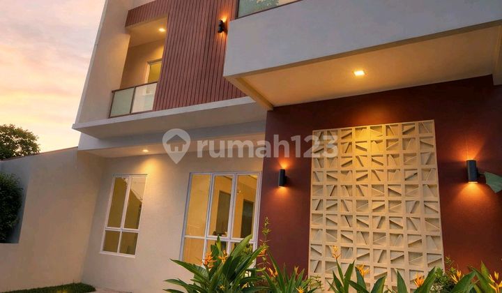 Dijual Rumah 2 Lantai Harga Nego Kolam Renang Legian Sentul City