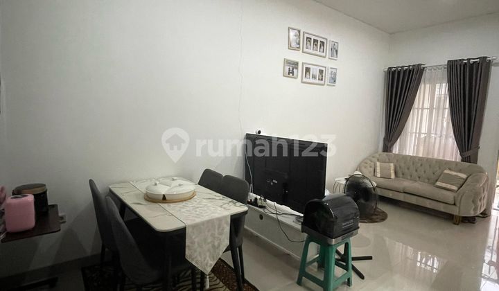 DIKONTRAKAN RUMAH 2 LANTAI FURNISH TINGGAL BAWA KOPER SENTUL CITY DIKONTRAKAN RUMAH 2 LANTAI FURNISH TINGGAL BAWA KOPER SENTUL CITY