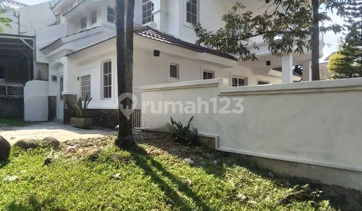 DIJUAL RUMAH MEWAH BAGUS POSISI HOOK MURAH HARGA NEGO SENTUL CITY DIJUAL RUMAH MEWAH BAGUS POSISI HOOK MURAH HARGA NEGO SENTUL CITY