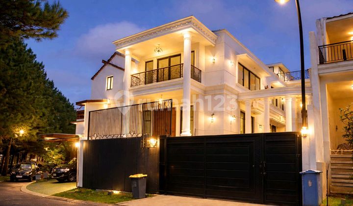 Di Jual Cepat Rumah di Sentul City Depan Green Area