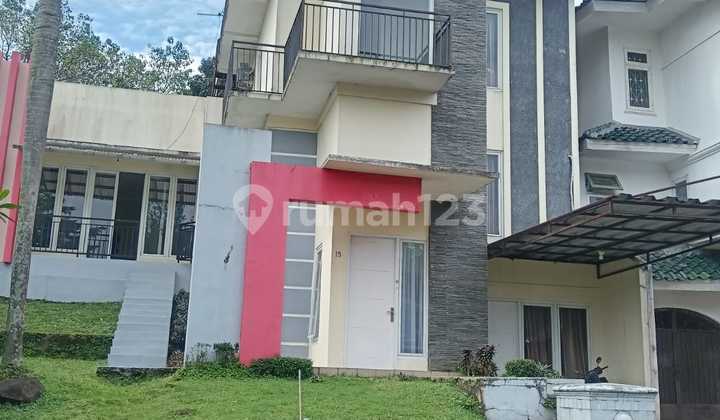 DISEWA RUMAH BULANAN SIAPHUNI BUKIT GOLF HIJAU BGH SENTUL SSR820 1
