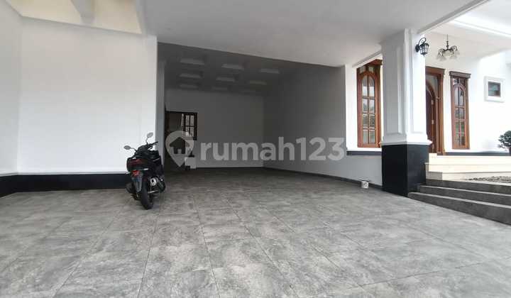 Di Jual Rumah Mewah di Sentul City Siap Huni 2