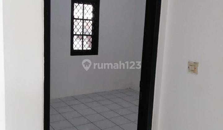 Dijual Rumah Siap Huni Dekat Taman Budaya Di Venesia Sentul City  2