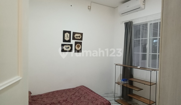 DIKONTRAKAN RUMAH TAHUNAN BAGUS FURNISHED HARGA MURAH SENTUL CITY 1