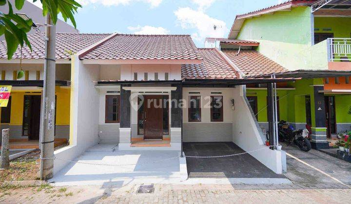 Rumah Bagus Siap Huni Furnish Sukamaju Depok  1