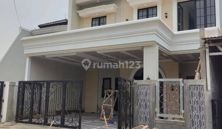 Rumah Mewah 2 Lantai Siap Huni di Pancoran Mas Akses Tol  1