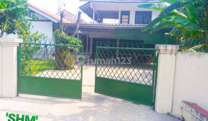 Rumah Dijual di Komplek Arco Sawangan Posisi Hook Halaman Luas 2