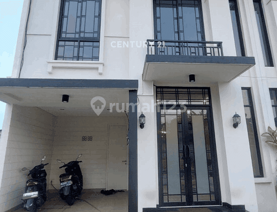 Dijual Rumah Minimalis  Strategis Di Dekat  Bintaro 1