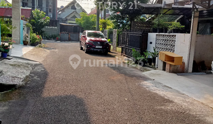Dijual Rumah Siap Huni, Harga Hitung Tanah di Graha Bintaro Dijual Rumah Siap Huni, Harga Hitung Tanah di Graha Bintaro