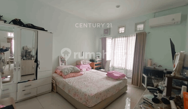 For Sale Move-In Ready House at Attractive Price in Bintaro Sector 5 2