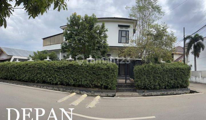 Rumah 2 Lantai Bagus Semi Furnished SHM di Perumahan Bukit Sejahtera , Palembang 1