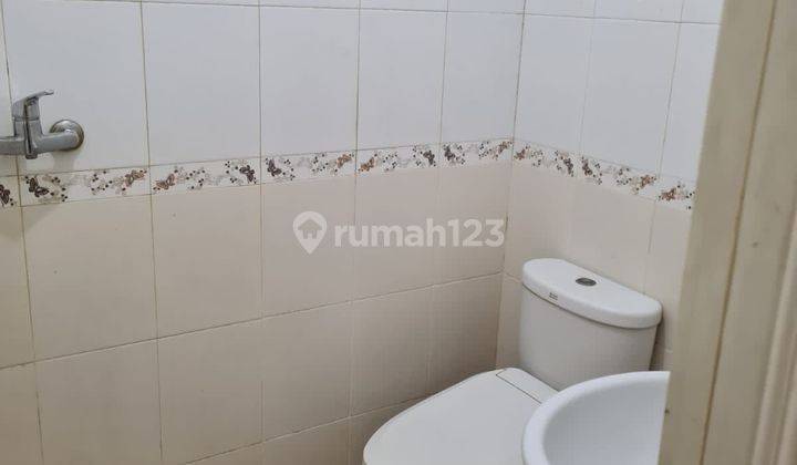 Dijual Rumah di Bulevar Hijau, Medan Satria, Kota Bekasi 2