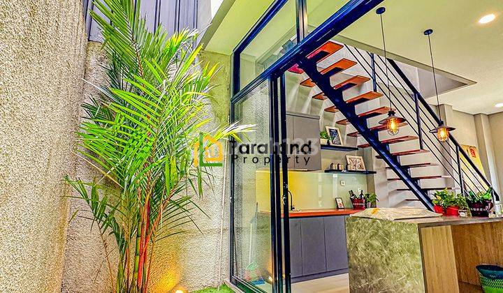Andre Tjhia Bsd Minimalist House 3 Lantai 5 Menit Dr Exit Tol 7