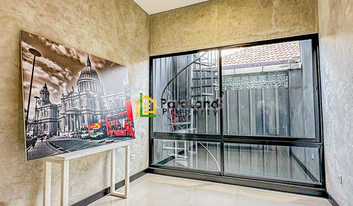 Andre Tjhia Bsd Minimalist House 3 Lantai 5 Menit Dr Exit Tol 17