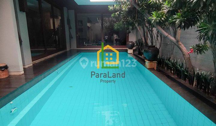 Andre Tjhia Green Garden Uk 20x20 Rumah Mewah Ada Kolam Renang 1