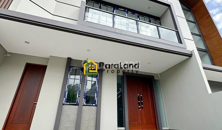 Andre Tjhia Permata Buana House 8x17 Bangunan 3 Lantai Nego 2