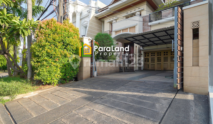 Rumah di Kawasan Puri Indah dengan Lebar Jalan 25 Meter dan Kondisi Siap Huni (New Renovasi)