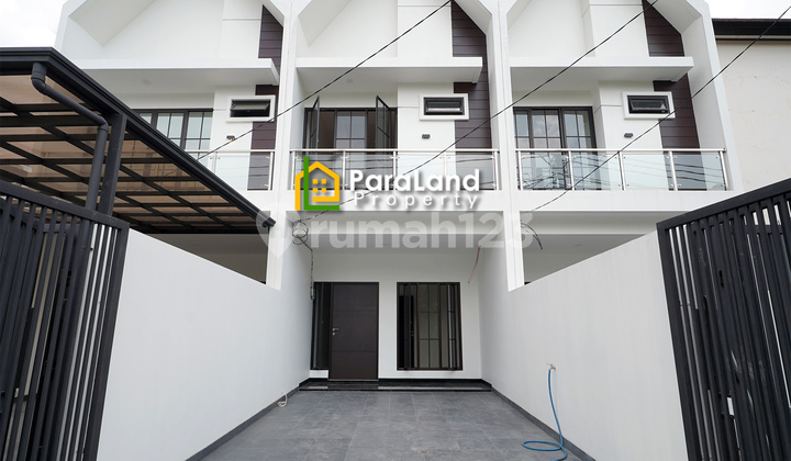 Rumah Baru dalam Komplek di Meruya, Akses jalan lebar dan masi nego