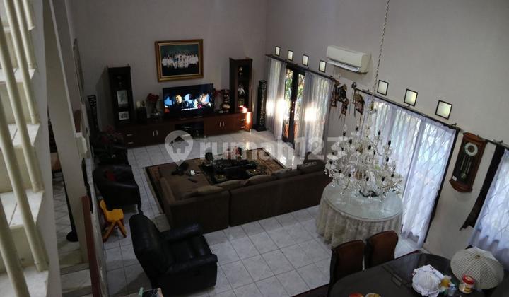 Affordable House in Good Condition in the Cirendeu Area, Tangsel