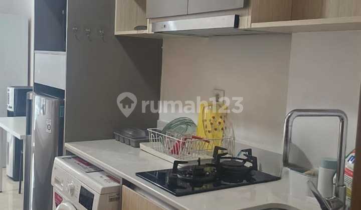 Apartemen Gold Coast Type Studio Furnished 2