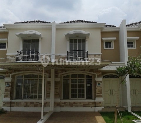 Rumah Greenlake City Semi Furnished Hadap Utara Rumah Greenlake City Semi Furnished Hadap Utara