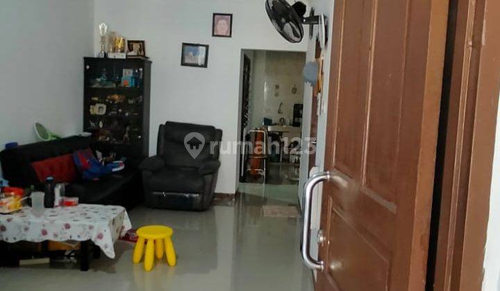 Rumah Murah Jakarta Barat Luas 90m² Kondisi Bagus 2