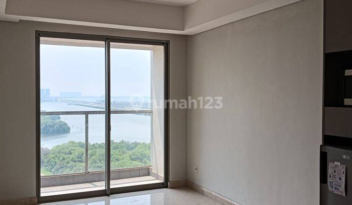 Apartemen Gold Coast Type 1br Pool View 1