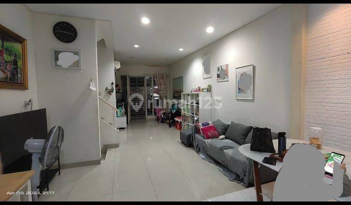 Rumah Golflake Residence Semi Furnished Renove  2