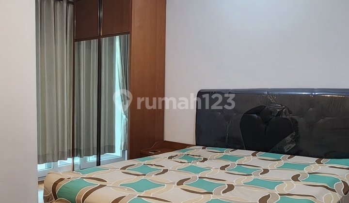 Disewakan Apartemen Condo Green Bay Furnished Lantai Tinggi