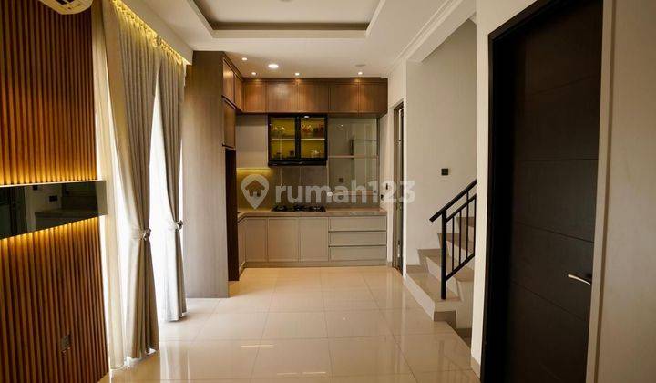 Rumah Pik 2 Type Hoek Furnished Bagus 1