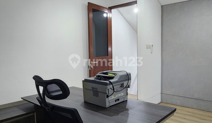 Rumah Modern Minimalis Hadap Timur 2