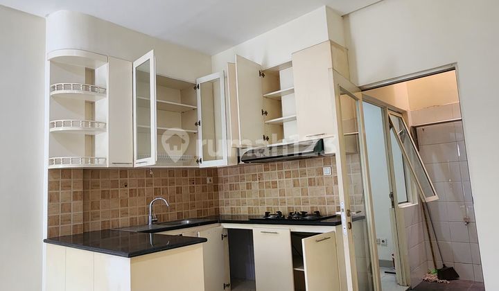 Rumah Layar Permai Hadap Selatan Semi Furnished