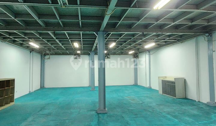 Gudang Sentra Terpadu Elang Laut