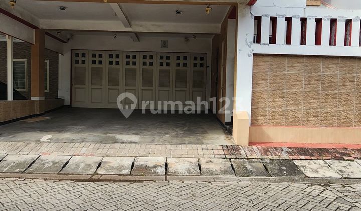 Rumah Siap Huni Golflake Residence Ada Room Karaoke dan Bilyar Rumah Siap Huni Golflake Residence Ada Room Karaoke dan Bilyar