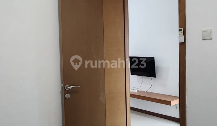 Disewakan Apartemen Condo Green Bay Furnished Lantai Tinggi 2