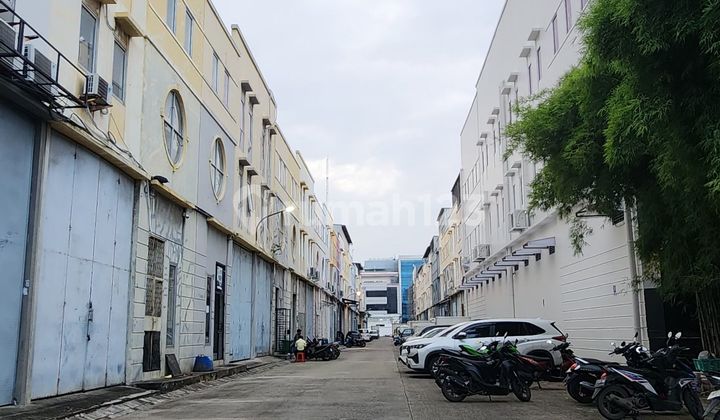Warehouse Plus Office Tidy Ready to Occupy Integrated Center Pantai Indah Kapuk 1