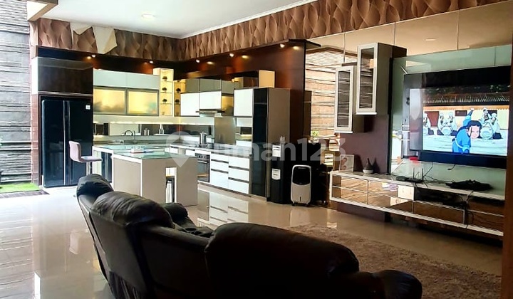 Rumah Cantik Siap Huni Di Taman Holis Indah 1