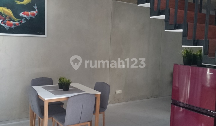 Disewa rumah 2 lantai minimalis mekar wangi 2