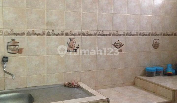 Disewakan rumah cantik dan siap huni di komplek kurdi 4