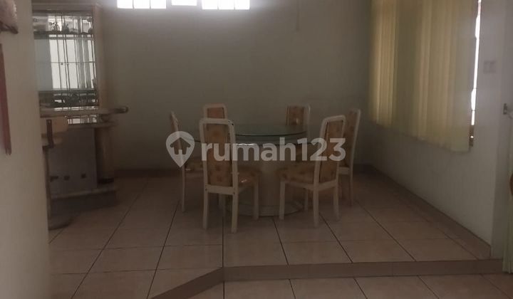 Dijual rumah siap huni di sumber sari 2