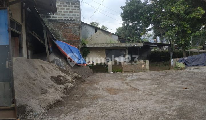 Dijual Rumah Hitung Tanah di Soekarno Hatta