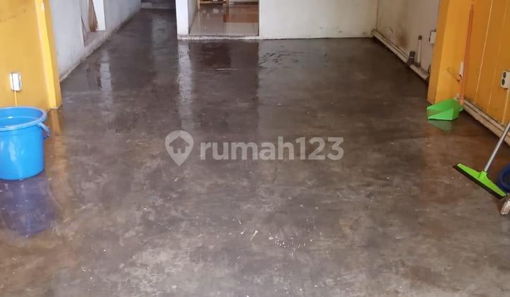 Business Space in Kemanggisan