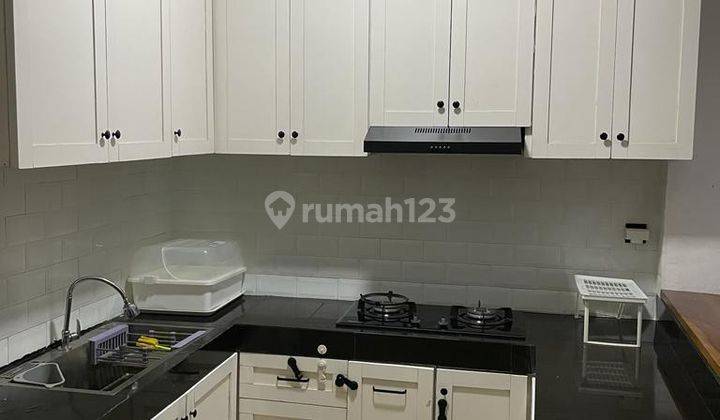 Rumah fully furnished di kemanggisan 4