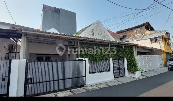 Rumah Baru di Renovasi