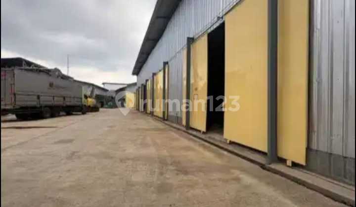 Multipurpose Warehouse in Jelambar
