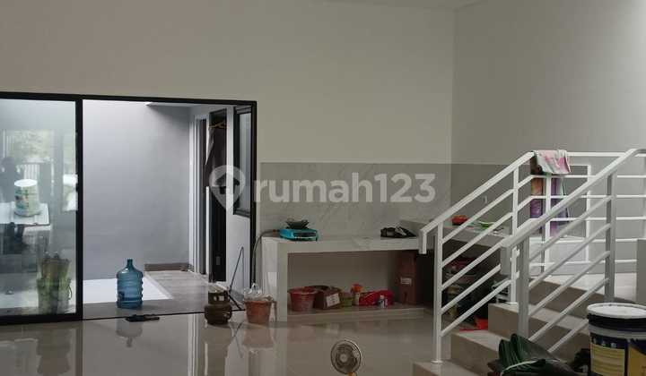 Brand New House in Meruya 2