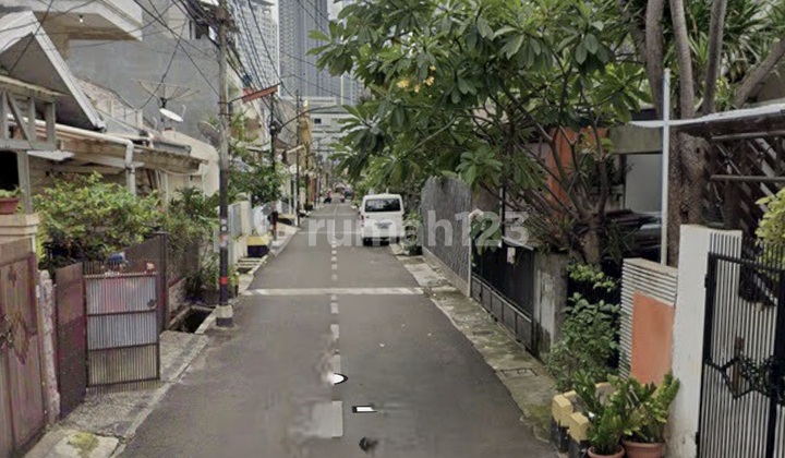 Old House Count Land 2