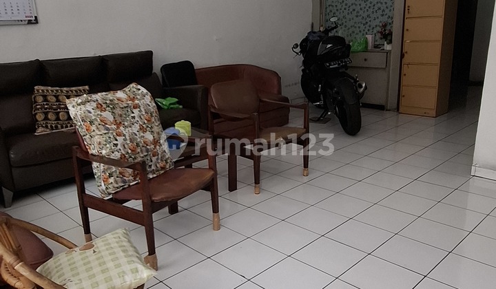 Rumah Tua Hitung Tanah Di Cideng 2